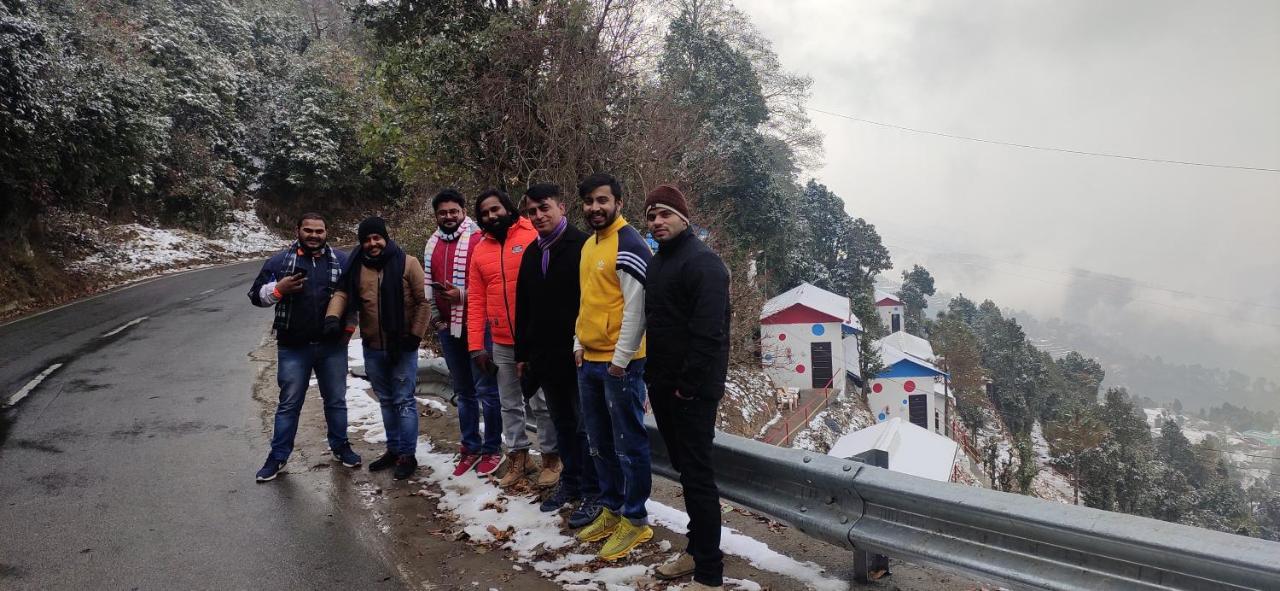 Dev Bhoomi Resort Kanatal Extérieur photo